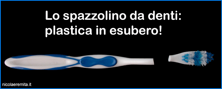 spazzolino da denti plastica in esubero